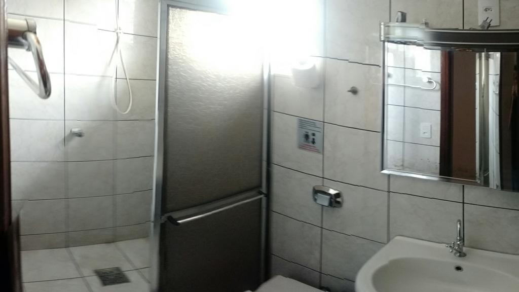 Dormitorio Canarinho Goiânia Exterior foto