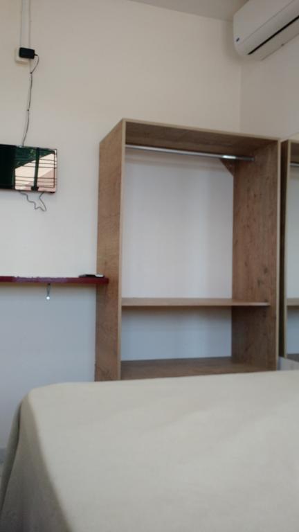 Dormitorio Canarinho Goiânia Exterior foto