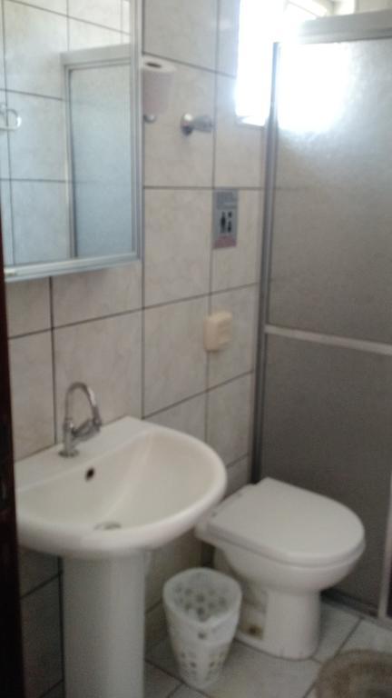 Dormitorio Canarinho Goiânia Exterior foto