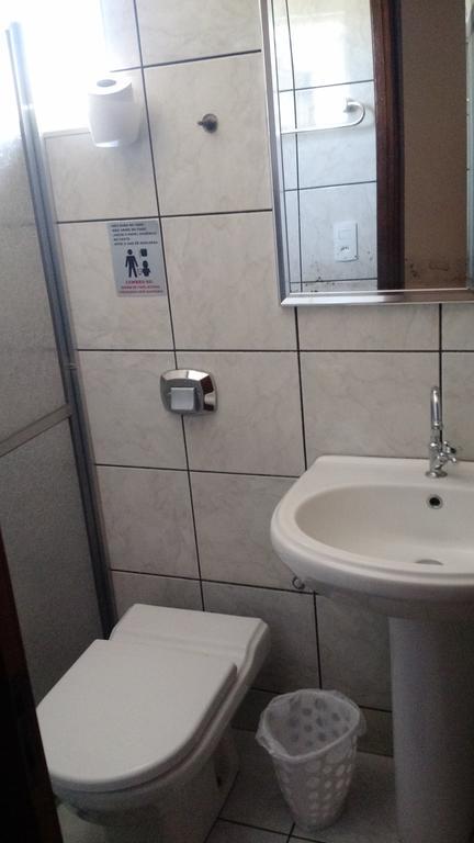 Dormitorio Canarinho Goiânia Exterior foto